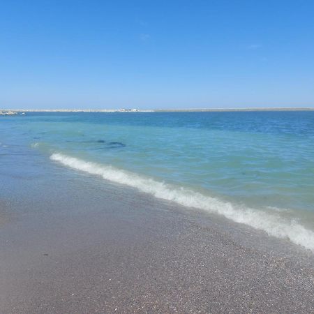 Ferienwohnung Flomar By The Sea Mangalia Exterior foto