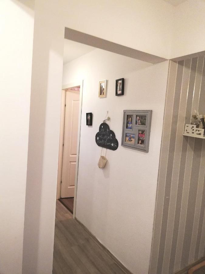 Ferienwohnung Flomar By The Sea Mangalia Exterior foto